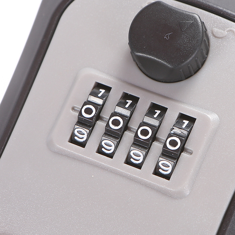 LUXROB Key Lock Box 4-digit Co - Smart Garden Gate Lock 评论和价格